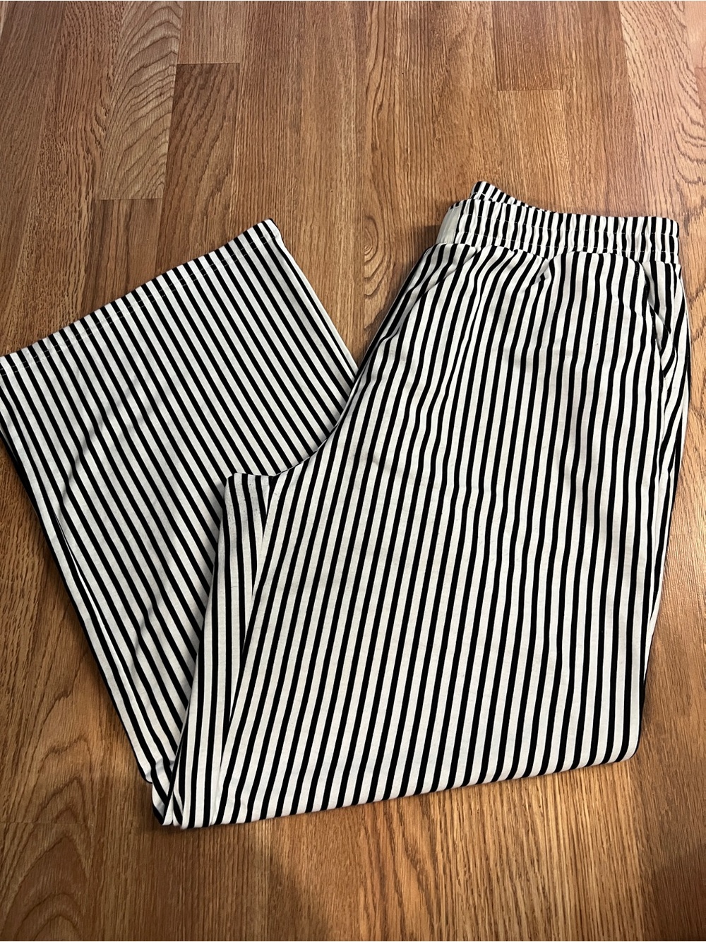 Black & White Striped Womens Boxer Pants